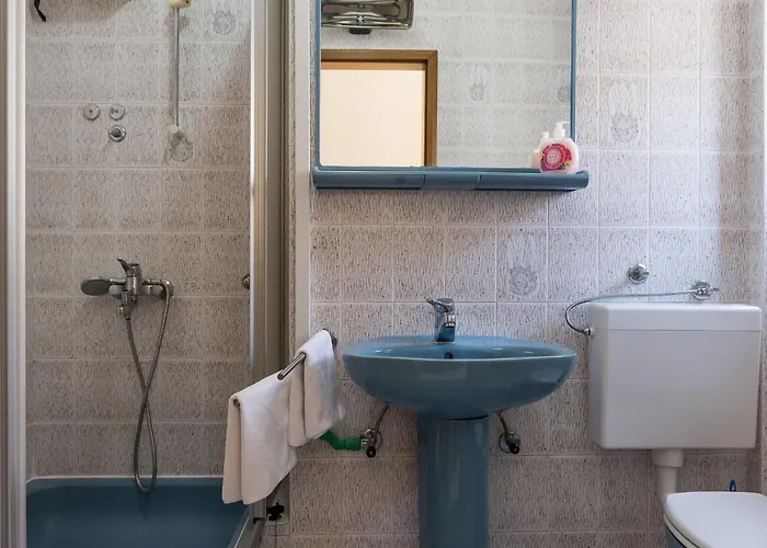 Kisic-three Bedroom With Sea View Apartment Mlini